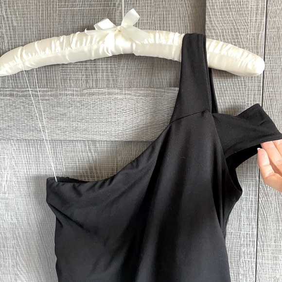 Isabella Oliver ‘Brunswick’ dress (MATERNITY) - Picture 2 of 12